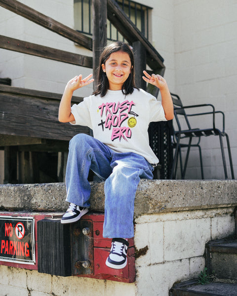 "Graffiti" Kids Tee | Vintage White